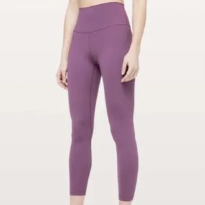 Lululemon Wunder Under HR 7/8 Tight *Full-On Luxtreme 25" Vintage Plum
Size 4